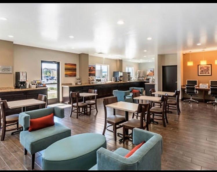 Sleep Inn & Suites Denver International Airport Exteriör bild