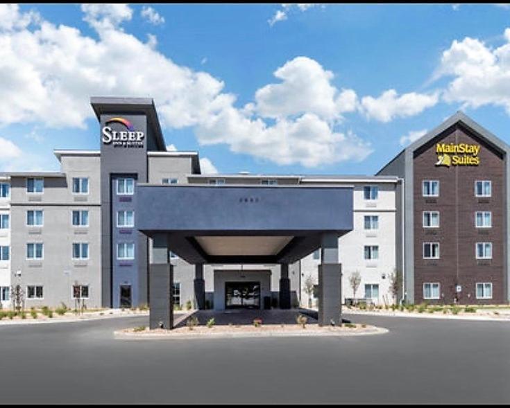Sleep Inn & Suites Denver International Airport Exteriör bild